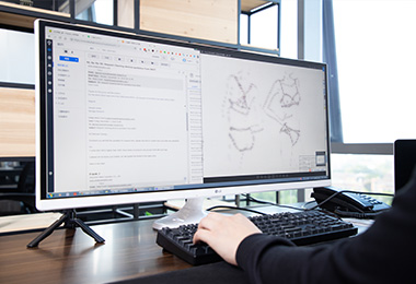 A salesman is handling a enquiry by email
